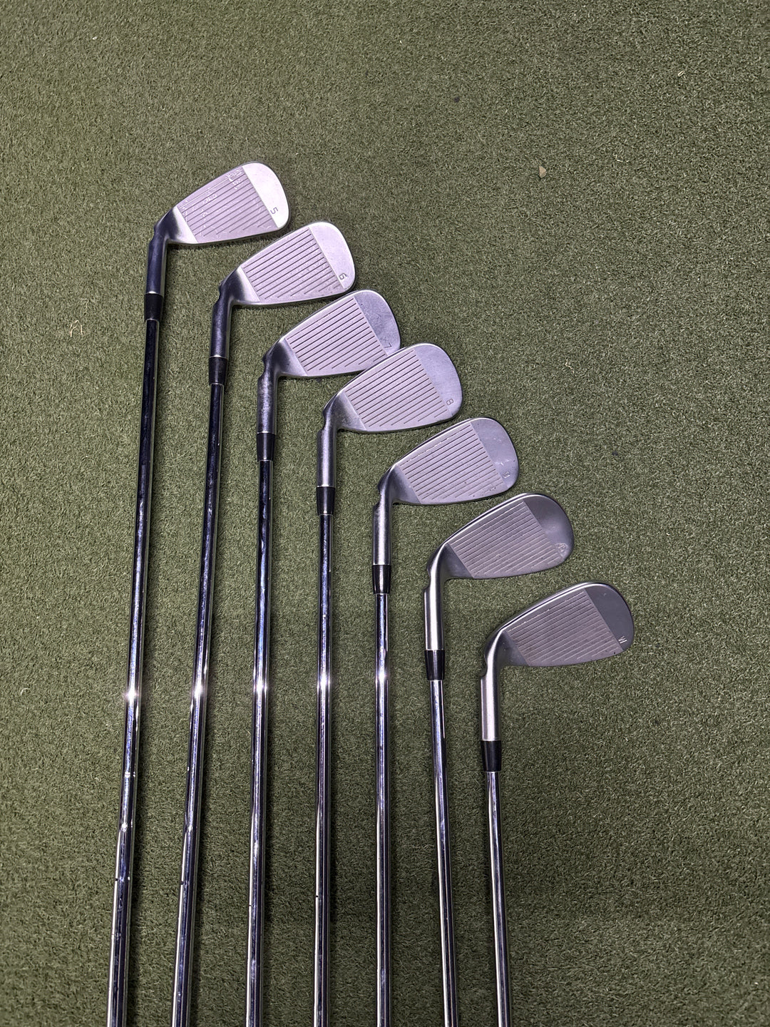 Demo Right Hand Ping G430 Irons 5-GW Steel Regular Shaft