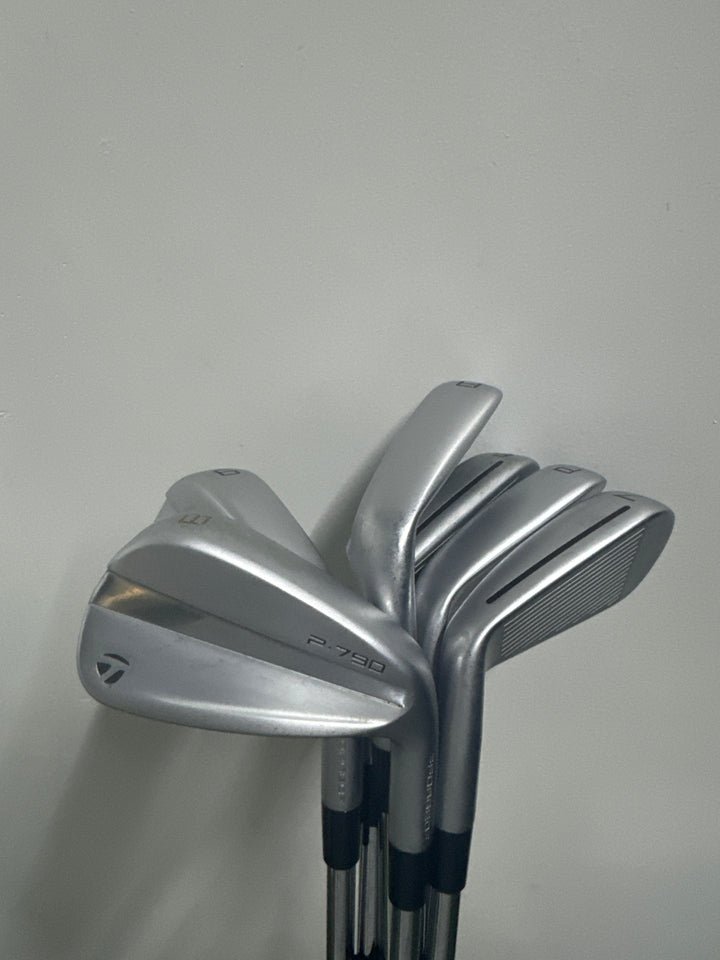 Demo TaylorMade 2023 P790 Iron Set- Right Hand- 6i-Aw- KBS Max 85 Regular Flex