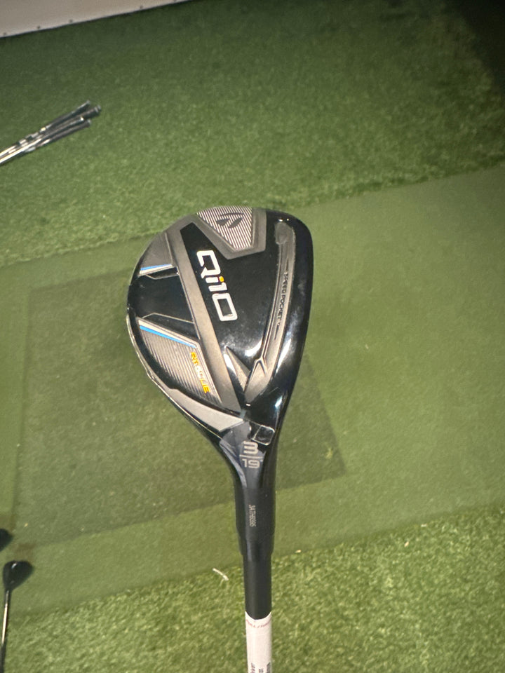 Demo TaylorMade Qi10 Rescue- Right Hand- 3-19 Degree-Tensei Blue 65 Regular Flex