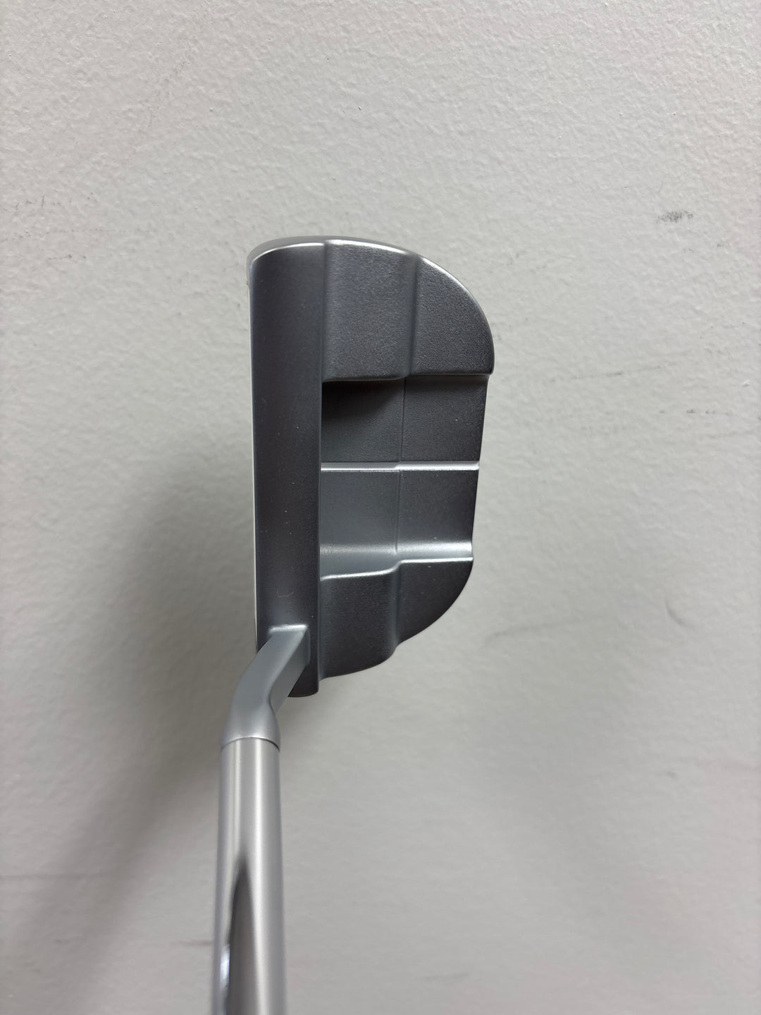 Demo Right Hand Ping G LE 3 Louise Putter 33”