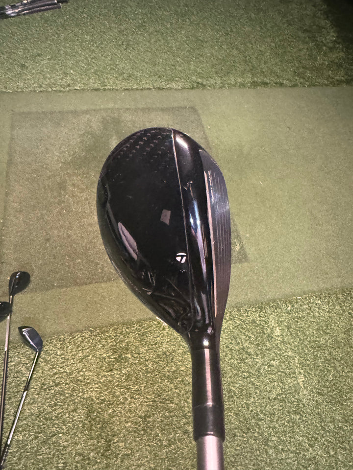 Demo TaylorMade Qi10 Rescue- Left Hand- 4-22 Degree-Speeder NX 50A Senior Flex