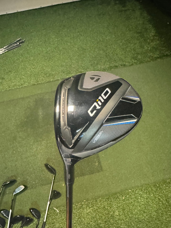 Demo TaylorMade Qi10 Fairway Wood- Left Hand- 15 Degree-HZRDUS Red 5.5 Regular Flex