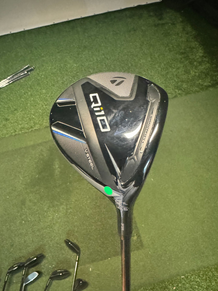 Demo TaylorMade Qi10 Fairway Wood- Right Hand- 16.5 Degree-Kai'Li 70X Extra Stiff Flex